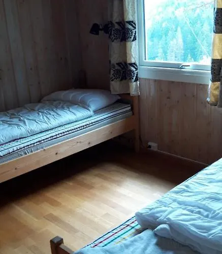 Hagestadhytteutleie Fossheim Lodger *